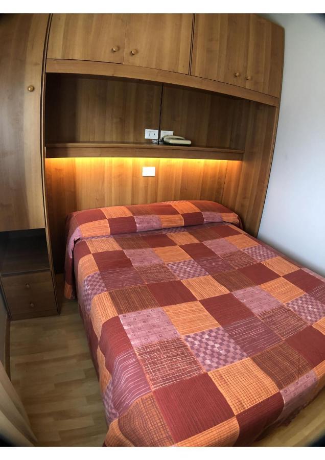 Hotel La Bussola بادينغي سول غاردا المظهر الخارجي الصورة