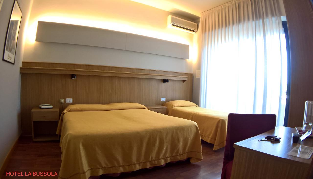 Hotel La Bussola بادينغي سول غاردا المظهر الخارجي الصورة
