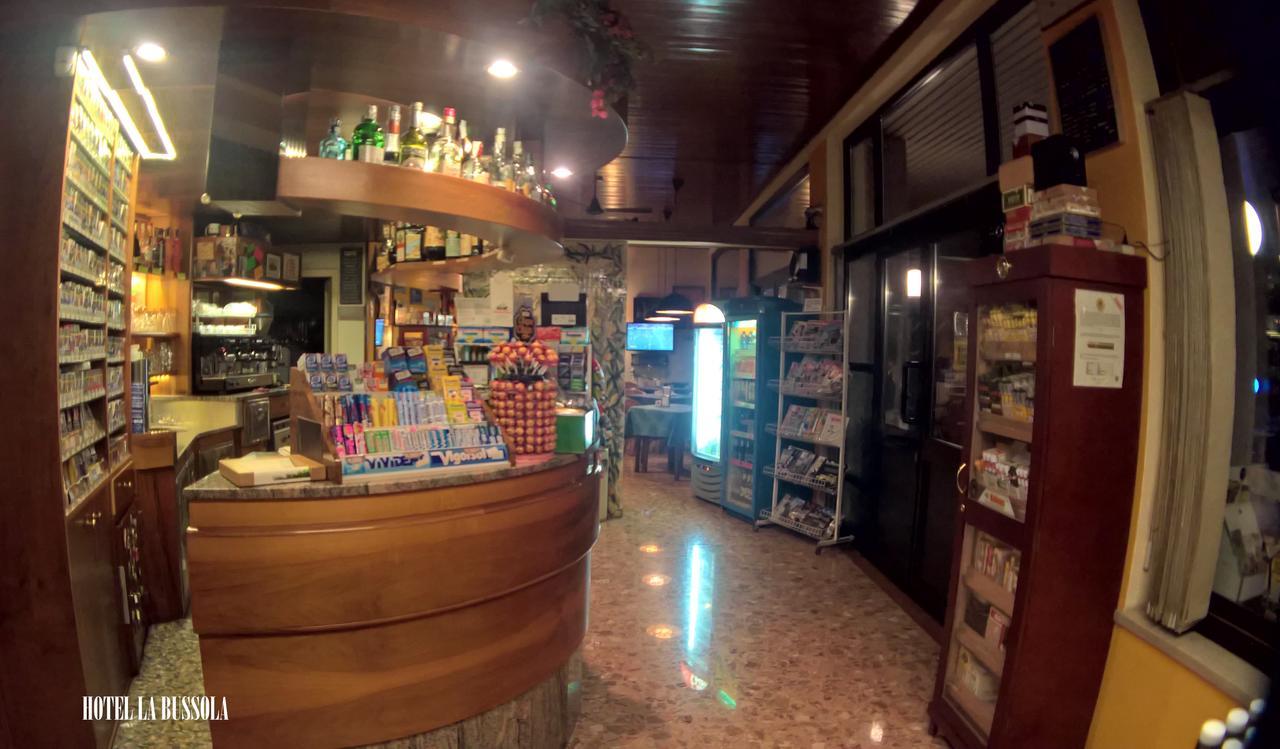 Hotel La Bussola بادينغي سول غاردا المظهر الخارجي الصورة