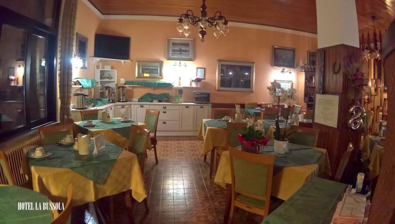 Hotel La Bussola بادينغي سول غاردا المظهر الخارجي الصورة